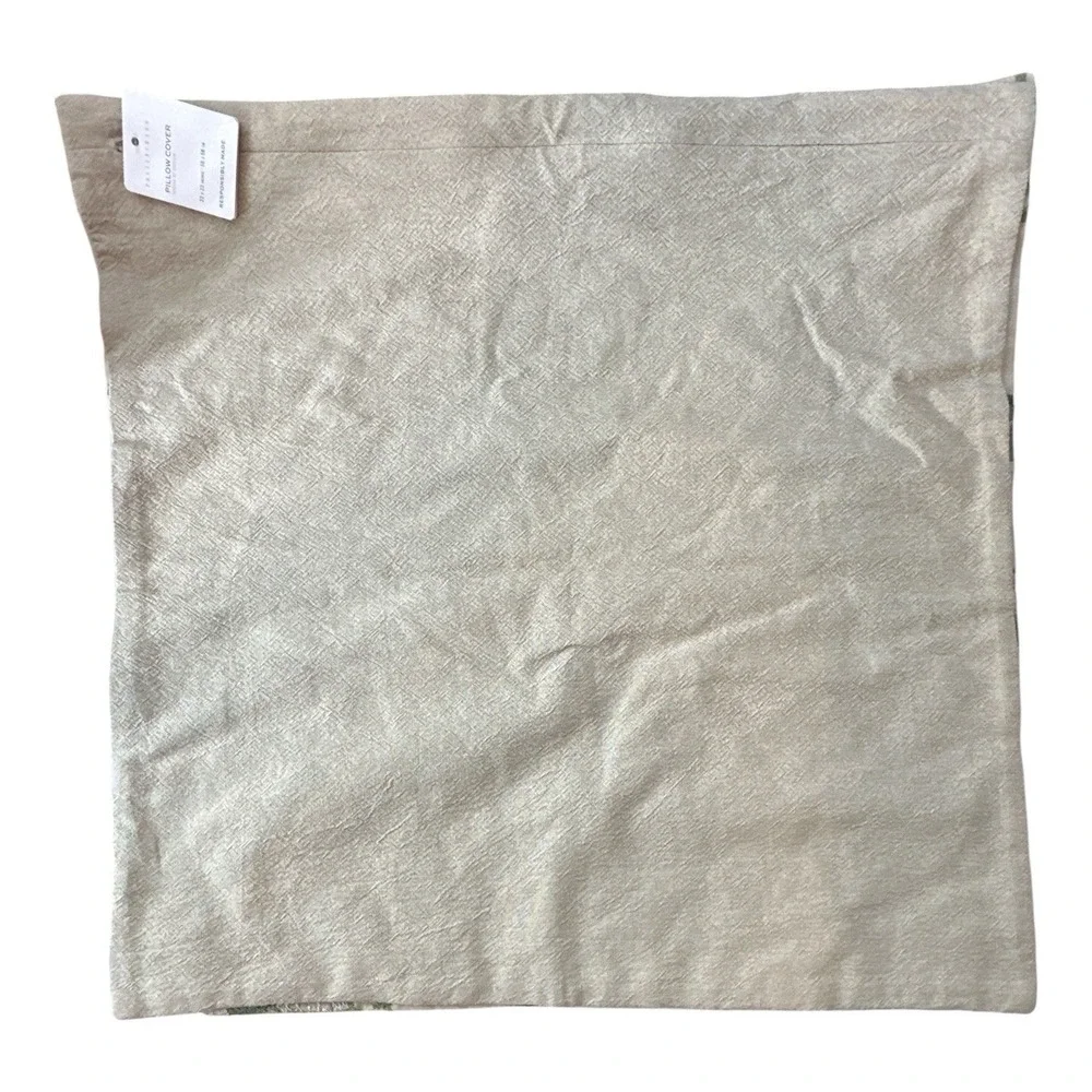 New Pottery Barn Vintage Islands Magnolia Embroidered Pillow Cases Set Of 2